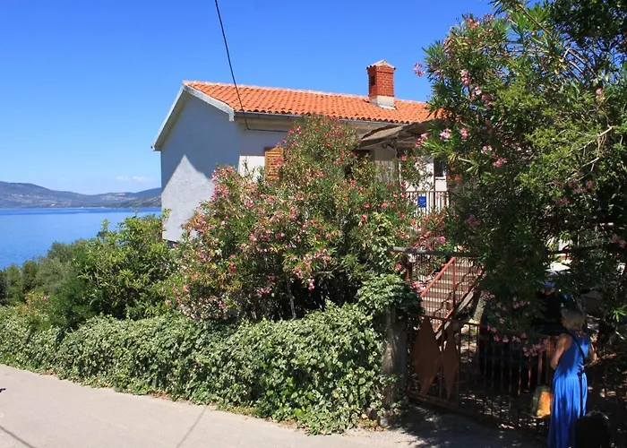 Διαμέρισμα Apartment Valun 386A